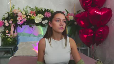 Snapshot of alice_charmy chatting on February 2026 05:31:01 PM Alice in Wonderland online show from February 2026 05:31:01 PM