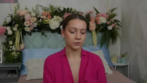 Snapshot of alice_charmy chatting on February 2026 05:22:02 PM Alice in Wonderland online show from February 2026 05:22:02 PM