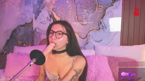 Snapshot of alice_cute77 chatting on May 2026 05:09:02 PM Mey online show from May 2026 05:09:02 PM