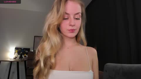 Snapshot of alice_dias chatting on February 2025 02:24:01 PM alice_dias online show from February 2025 02:24:01 PM