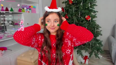 Alice online show from December 2024 01:04:02 AM