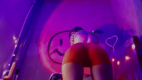 Alice online show from February 2025 01:40:01 AM