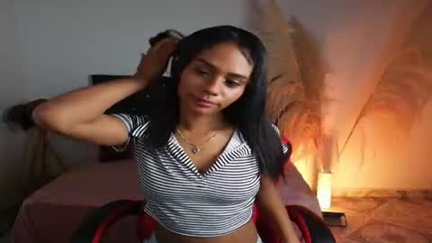 Snapshot of alice_luxx chatting on July 2026 01:02:02 PM alice_luxx online show from July 2026 01:02:02 PM