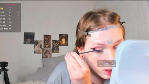 Snapshot of alice_moonshard chatting on March 2026 11:02:02 AM Alice online show from March 2026 11:02:02 AM