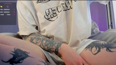 Snapshot of alice_moonshard chatting on March 2026 11:43:02 AM Alice online show from March 2026 11:43:02 AM