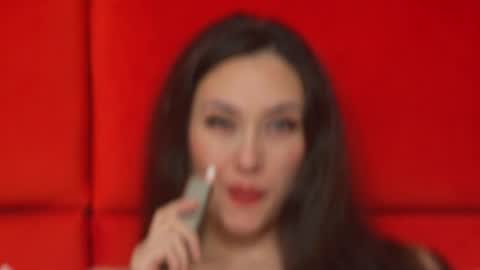 Snapshot of alice_munro chatting on December 2024 11:21:01 PM AliceMunro online show from December 2024 11:21:01 PM