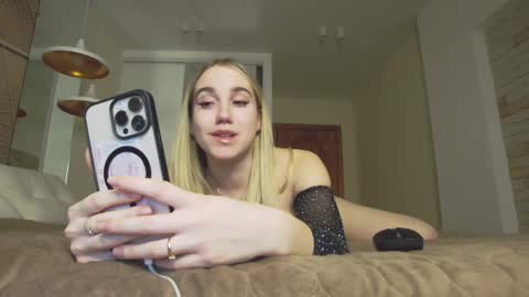 Alice online show from February 2025 10:42:02 PM