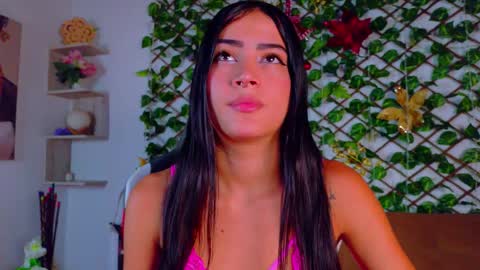 Snapshot of alice_rous21 chatting on November 2025 01:33:02 PM alice_rous21 online show from November 2025 01:33:02 PM