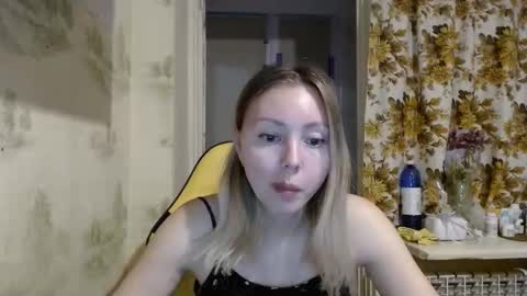 Snapshot of alice_smiles chatting on March 2026 09:40:01 PM Alice smiles online show from March 2026 09:40:01 PM