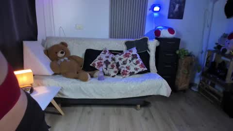 Alice online show from February 2025 06:30:02 PM