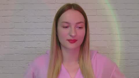 Alice online show from November 2025 06:32:01 PM