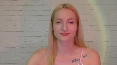 Snapshot of alice_sweet_01 chatting on June 2026 08:09:01 PM Alice online show from June 2026 08:09:01 PM