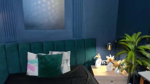 Snapshot of aliceandsia chatting on September 2025 02:57:01 AM Alice and Asia online show from September 2025 02:57:01 AM