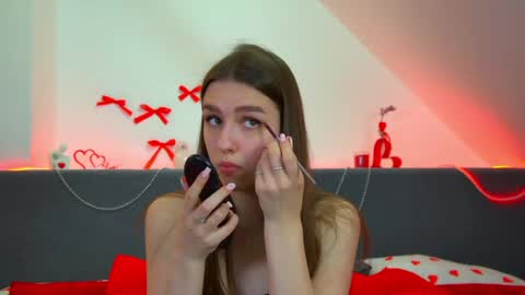 Snapshot of aliceatkin chatting on May 2026 06:33:01 AM Alice online show from May 2026 06:33:01 AM