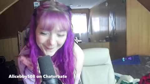 Alice online show from September 2025 07:17:02 PM