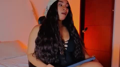 Snapshot of alicebenette chatting on April 2026 02:00:02 AM Alice Benette online show from April 2026 02:00:02 AM