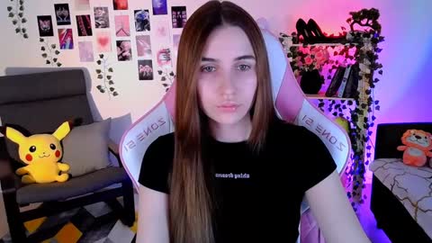 Snapshot of alicecharmy chatting on December 2024 12:27:02 PM alicecharmy online show from December 2024 12:27:02 PM