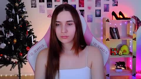 Snapshot of alicecharmy chatting on December 2024 01:43:02 PM alicecharmy online show from December 2024 01:43:02 PM