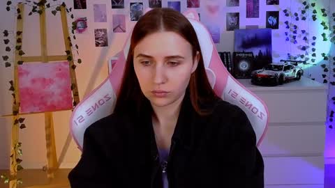 Snapshot of alicecharmy chatting on January 2025 11:03:01 AM alicecharmy online show from January 2025 11:03:01 AM