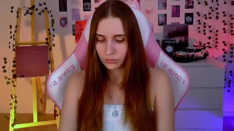 Snapshot of alicecharmy chatting on February 2025 06:52:01 PM alicecharmy online show from February 2025 06:52:01 PM