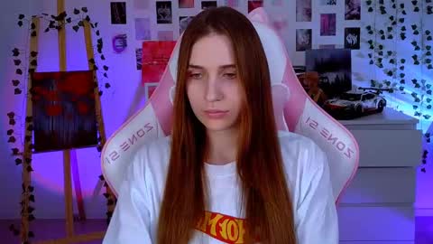 Snapshot of alicecharmy chatting on February 2025 08:53:02 PM alicecharmy online show from February 2025 08:53:02 PM