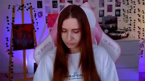 Snapshot of alicecharmy chatting on February 2025 06:31:01 PM alicecharmy online show from February 2025 06:31:01 PM