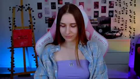 Snapshot of alicecharmy chatting on October 2025 06:55:01 AM alicecharmy online show from October 2025 06:55:01 AM