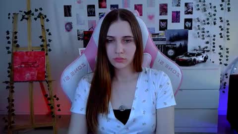 Snapshot of alicecharmy chatting on October 2025 05:52:02 AM alicecharmy online show from October 2025 05:52:02 AM