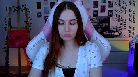 Snapshot of alicecharmy chatting on October 2025 05:30:02 AM alicecharmy online show from October 2025 05:30:02 AM