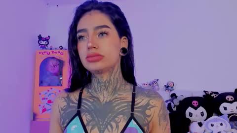 Snapshot of alicee_0 chatting on October 2025 04:41:01 PM Alice  online show from October 2025 04:41:01 PM