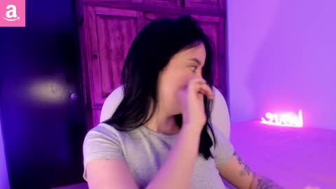 Aliceee  ..   97YP9VWGZHrefnav wishlist lists 1 online show from February 2025 08:10:01 PM