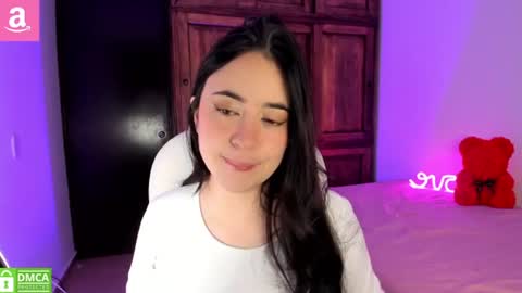 Snapshot of alicee_2 chatting on July 2026 12:04:01 AM Aliceee .. 97YP9VWGZHrefnav wishlist lists 1 online show from July 2026 12:04:01 AM