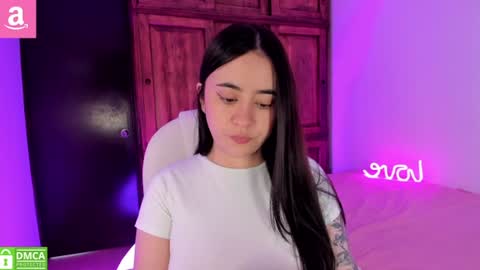 Snapshot of alicee_2 chatting on July 2026 08:44:01 PM Aliceee .. 97YP9VWGZHrefnav wishlist lists 1 online show from July 2026 08:44:01 PM