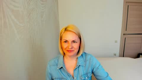 Snapshot of alicee__grace chatting on April 2026 09:34:02 AM Alicee online show from April 2026 09:34:02 AM