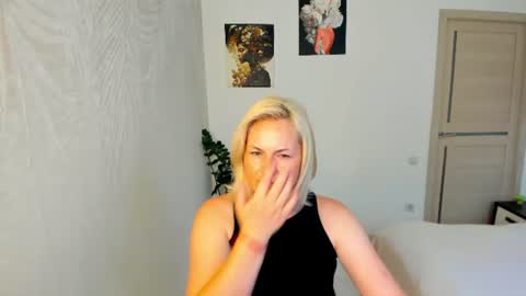 Alicee online show from July 2026 03:19:02 PM