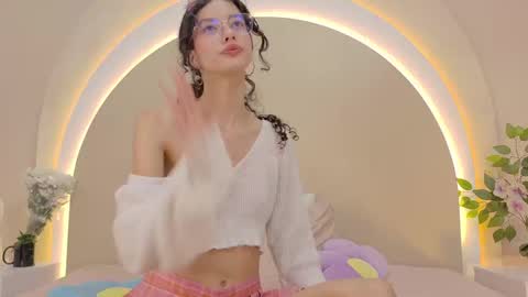 Snapshot of alicee_rodriguez chatting on September 2025 04:51:02 PM alice online show from September 2025 04:51:02 PM