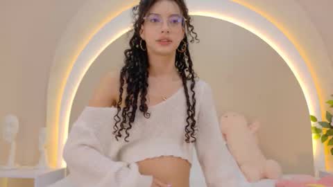 Snapshot of alicee_rodriguez chatting on October 2025 04:33:01 PM alice online show from October 2025 04:33:01 PM