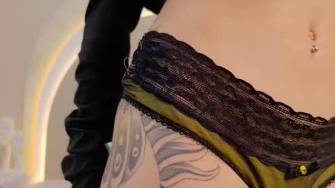 Snapshot of alicee_rodriguez chatting on November 2025 04:29:02 PM alice online show from November 2025 04:29:02 PM