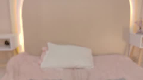 Snapshot of alicee_rodriguez chatting on February 2026 09:54:01 PM alice online show from February 2026 09:54:01 PM