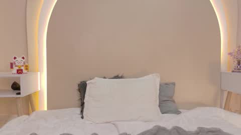 Snapshot of alicee_rodriguez chatting on February 2026 06:08:02 PM alice online show from February 2026 06:08:02 PM