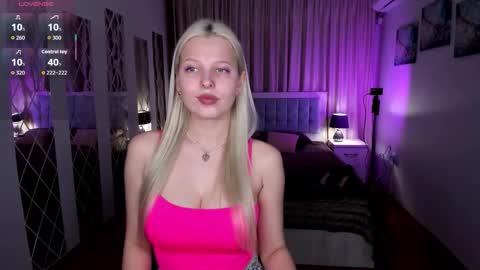 Snapshot of alicefreman chatting on March 2026 10:31:01 AM Alice online show from March 2026 10:31:01 AM