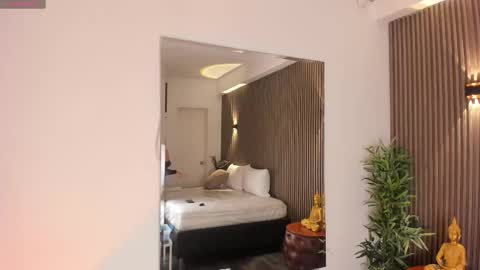 Alice  online show from January 2026 04:14:01 AM