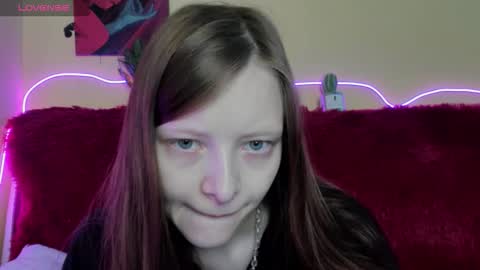 Alie online show from December 2025 06:19:02 AM