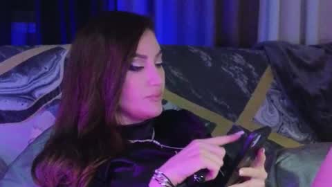 alicejameson online show from September 2025 09:04:02 PM