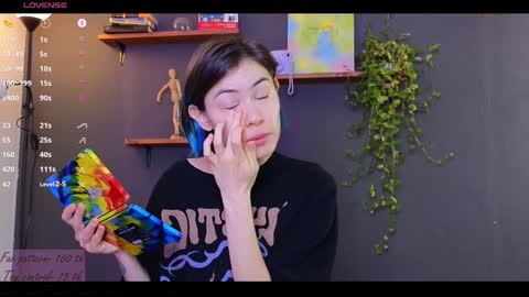 Snapshot of alicekit chatting on February 2025 08:58:01 PM Alice  vacation  online show from February 2025 08:58:01 PM