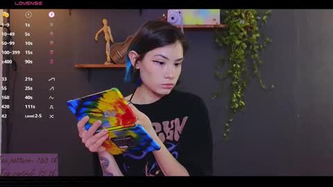 Snapshot of alicekit chatting on February 2025 06:30:01 PM Alice  vacation  online show from February 2025 06:30:01 PM