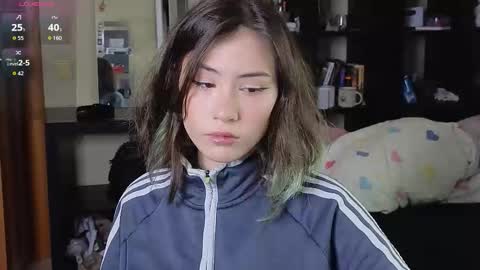 Snapshot of alicekit chatting on September 2025 06:02:02 PM Alice  vacation  online show from September 2025 06:02:02 PM