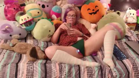 Snapshot of aliceliddell710 chatting on April 2026 05:21:02 AM Alice Liddell online show from April 2026 05:21:02 AM