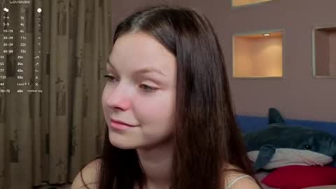 Snapshot of alicelittlekitty chatting on April 2026 07:58:02 PM u can name me Alice online show from April 2026 07:58:02 PM