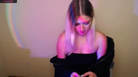 Alice online show from October 2025 10:15:02 AM